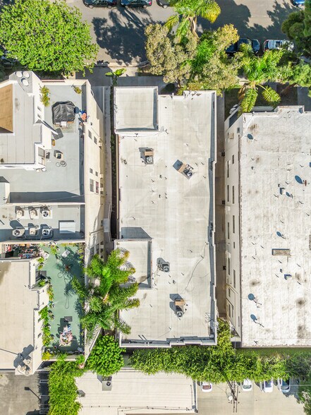 More Photos Of 1749 Bentley Ave, Los Angeles Apartments For Sale