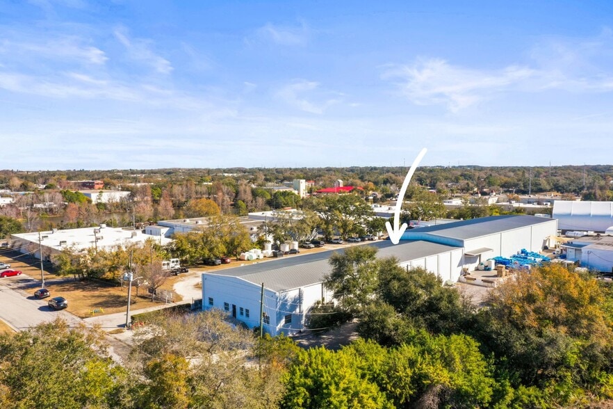 More Photos Of 1555 Sunshine Dr, Clearwater Warehouse For Sale