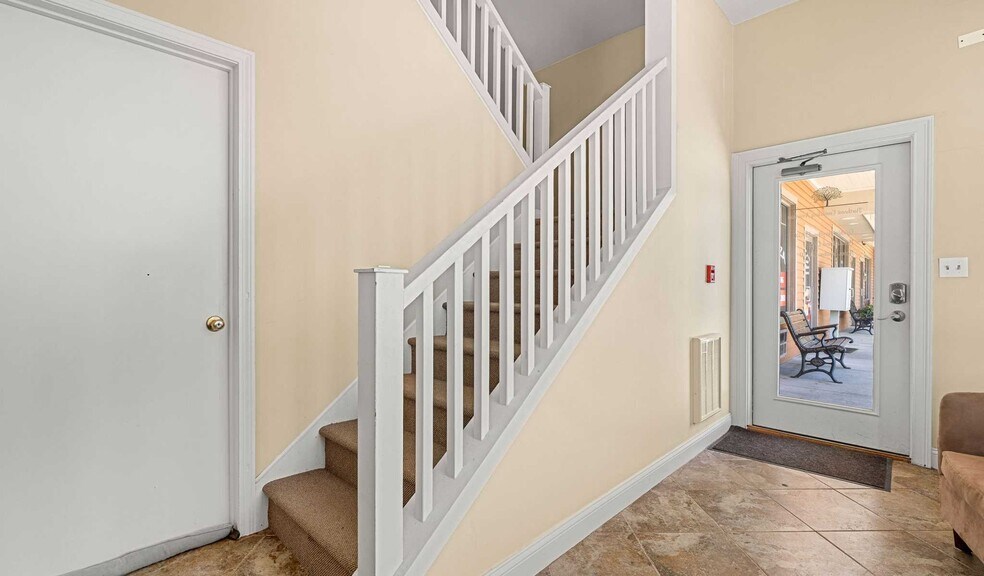 More Photos Of 300 Newburyport Tpke, Rowley Freestanding For Lease