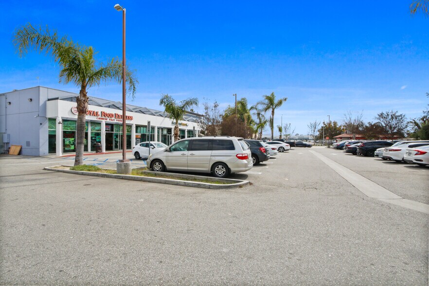 More Photos Of 9125-9131 Imperial Hwy, Downey Freestanding For Lease