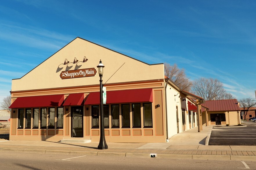 More Photos Of 40 N Main St, Miamisburg Storefront Retail Office For Sale