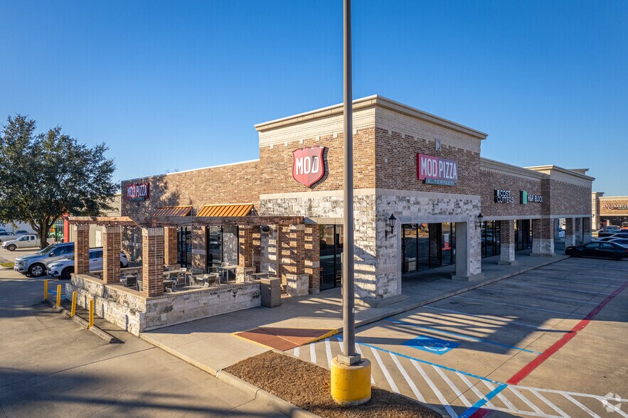 More Photos Of 14020-14090 FM-2920, Tomball Unknown For Lease