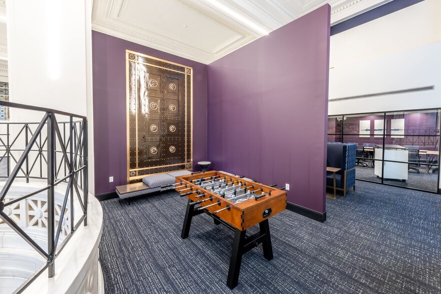 More Photos Of 437 Grant St, Pittsburgh Office For Lease