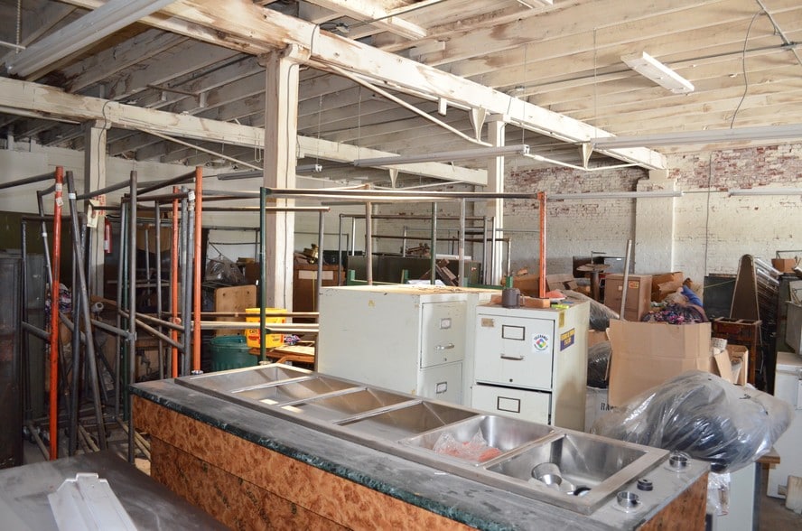 More Photos Of 2613-2615 Coral St, Philadelphia Manufacturing For Sale