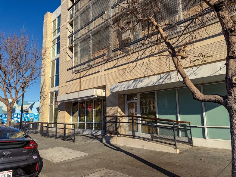 More Photos Of 200-222 Broadway, Oakland Storefront For Sale