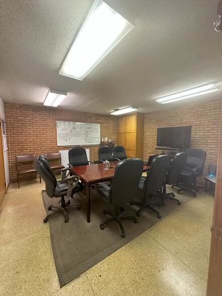 More Photos Of 13026 Rosecrest Dr, Houston Warehouse For Sale