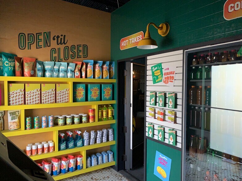 More Photos Of 2401 Main St, Houston Storefront Retail Office For Lease