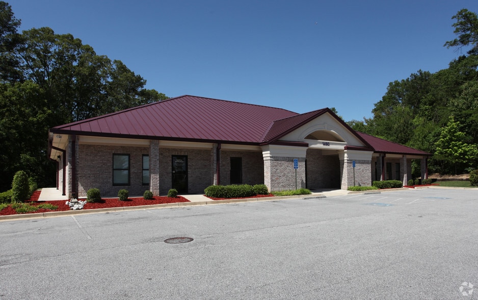 More Photos Of 1490 Milstead Rd, Conyers Medical For Sale