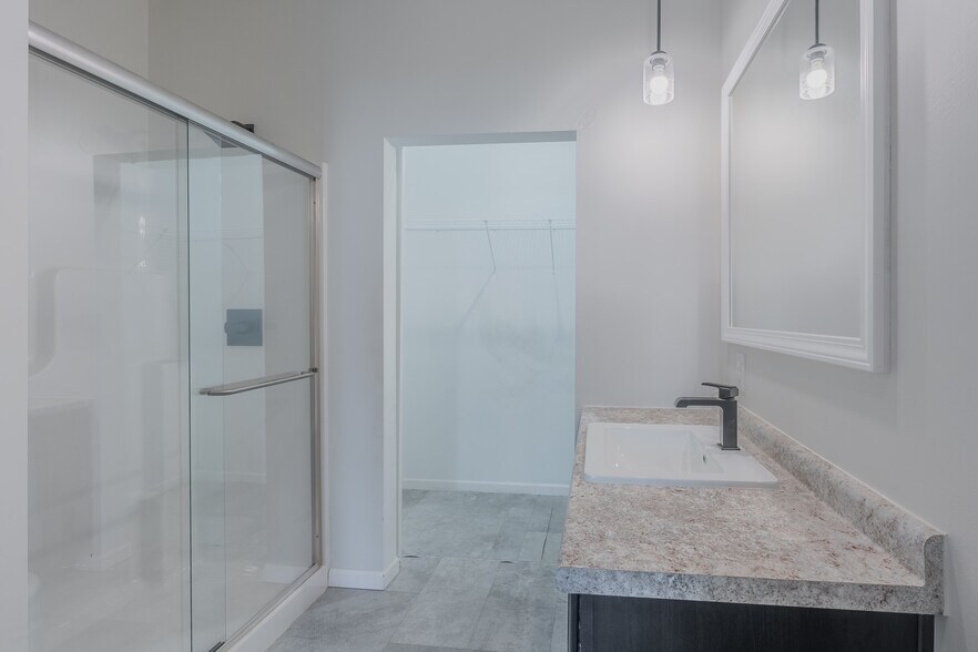 More Photos Of 305 Locust St W, Three Oaks Apartments For Sale