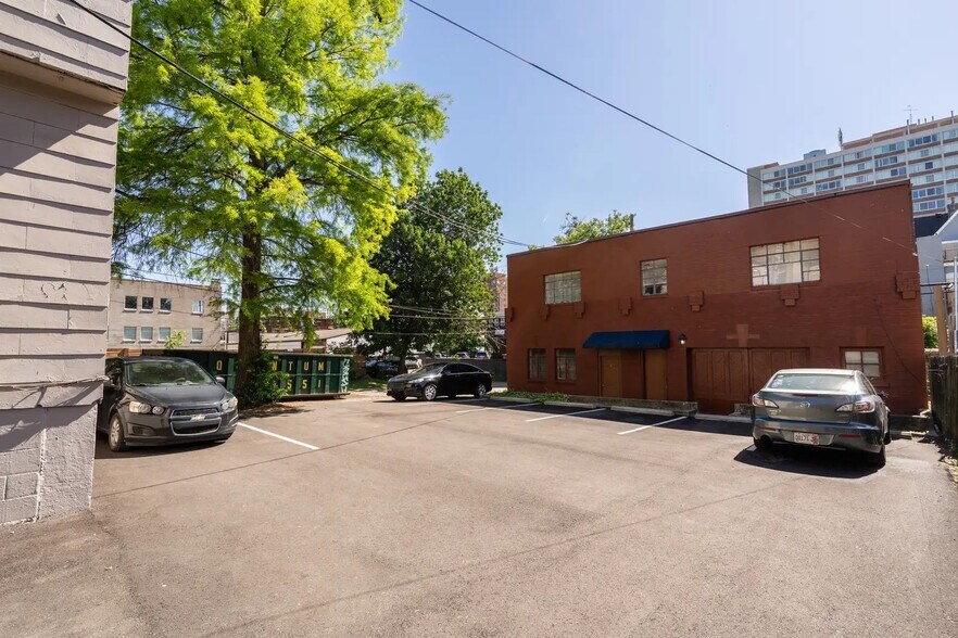 More Photos Of 1229 S 4th St, Louisville Apartments For Sale