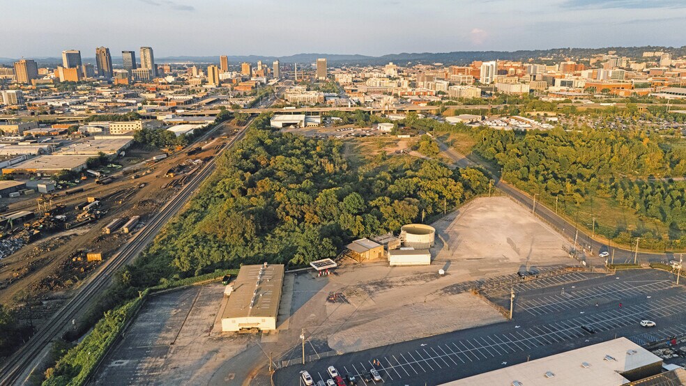 More Photos Of 1 Golden Flake Dr, Birmingham Manufacturing For Lease