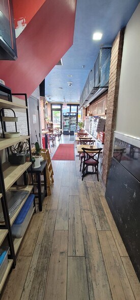 More Photos Of 3602 30th Ave, Astoria Restaurant For Lease