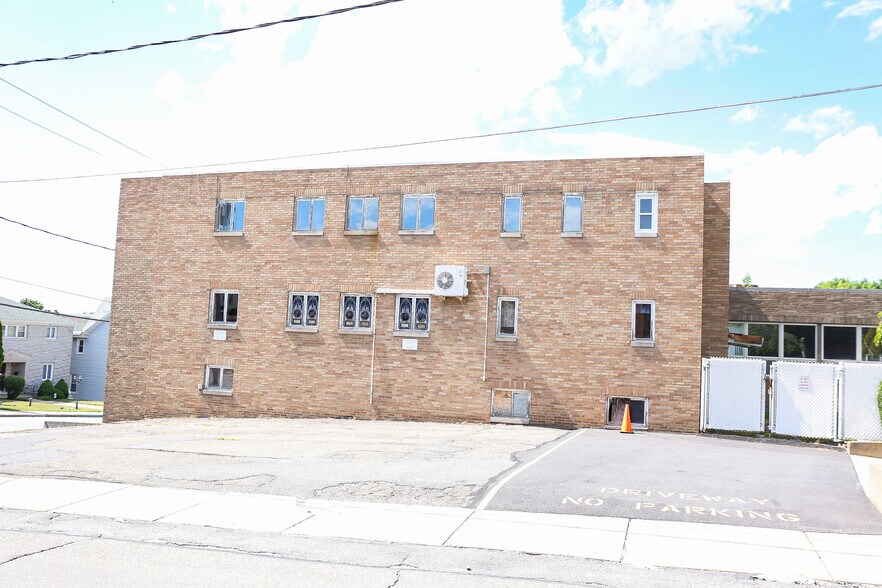 More Photos Of 741-755 N Vine St, Hazleton Apartments For Sale