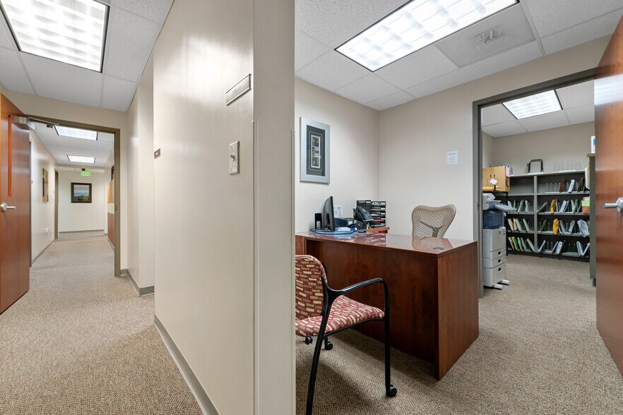 More Photos Of 8124 Flintridge Rd, Little Rock Medical For Sale