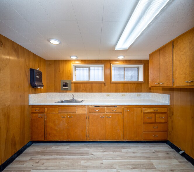 More Photos Of 270 Grand Ave, Oakland Office Residential For Sale