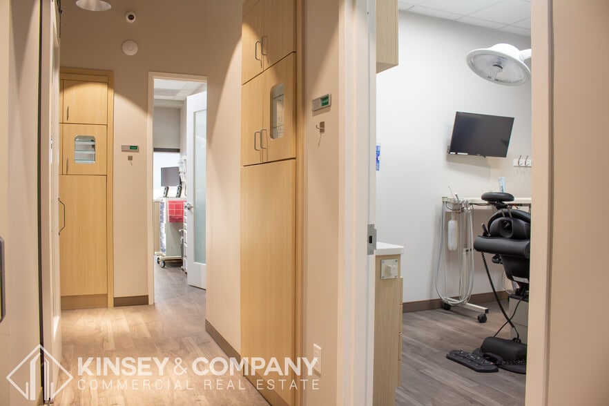 More Photos Of 7586 W Jewell Ave, Lakewood Medical For Sale