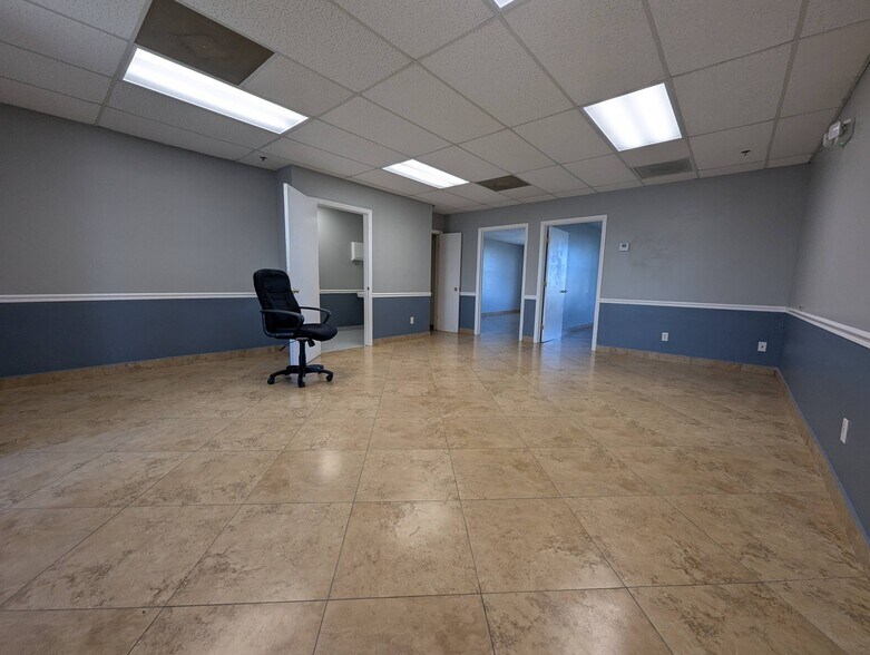 More Photos Of 701 NW Federal Hwy, Stuart Medical For Lease