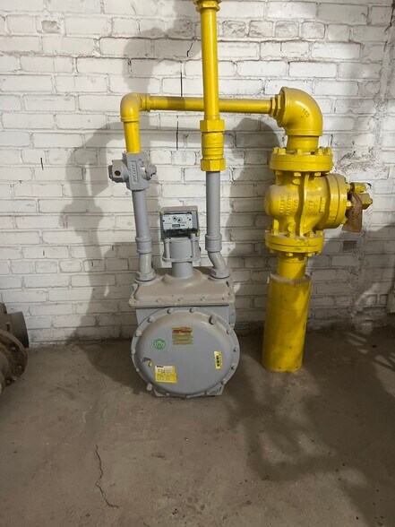 More Photos Of 100-57 103rd Ave, Ozone Park Warehouse For Sale