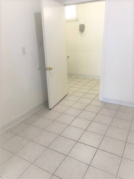 More Photos Of 6106-6112 Rita Ave, Huntington Park Storefront Retail Office For Lease