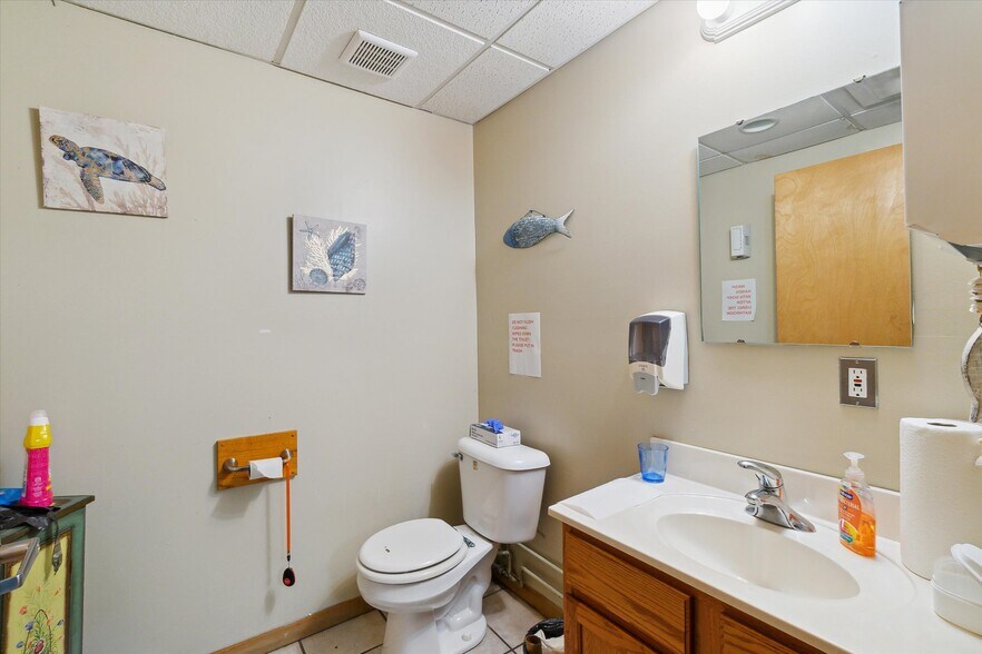 More Photos Of 1380 E Main St, Edmore Assisted Living For Sale