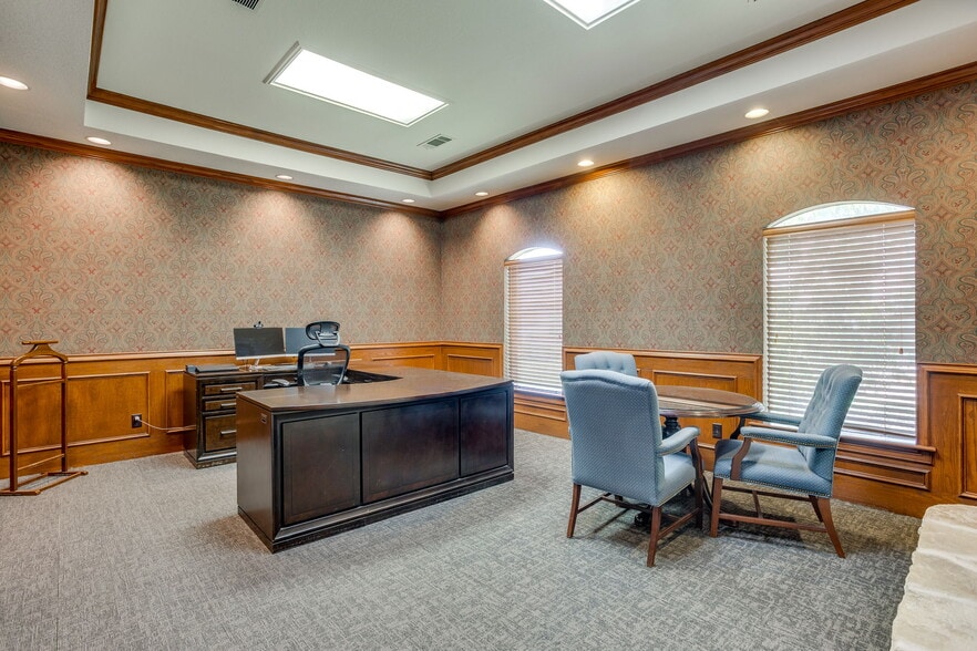 More Photos Of 4201 Gateway Dr, Colleyville Office For Sale
