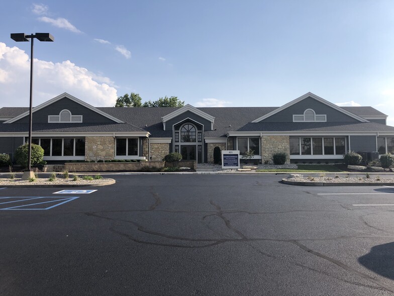 Primary Photo Of 421 E Cook Rd, Fort Wayne Office For Lease