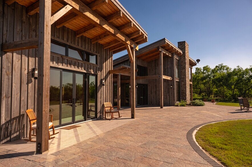 More Photos Of 141 S Private Road 1026, Kingsville Land For Sale