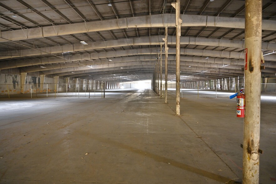 More Photos Of 7845 Carneal Rd, West Paducah Warehouse For Sale