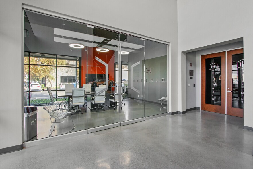 More Photos Of 1036 W Taft Ave, Orange Loft Creative Space For Sale