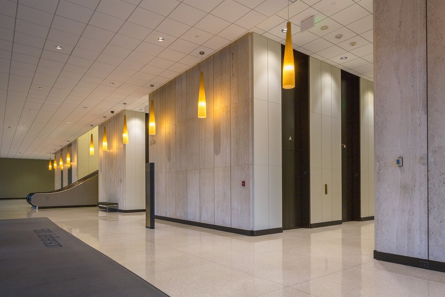 More Photos Of 500 Jefferson St, Houston Office For Lease