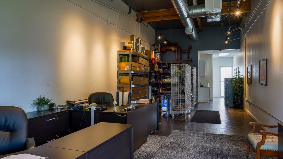 More Photos Of 14 Commercial Blvd, Novato Flex For Sale