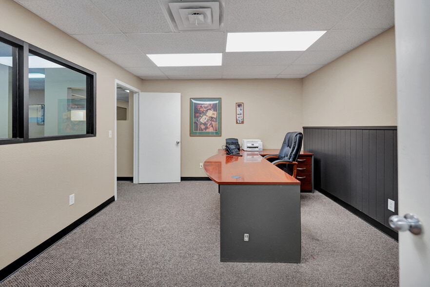 More Photos Of 2651 John Ben Shepperd Pky, Odessa Office For Sale