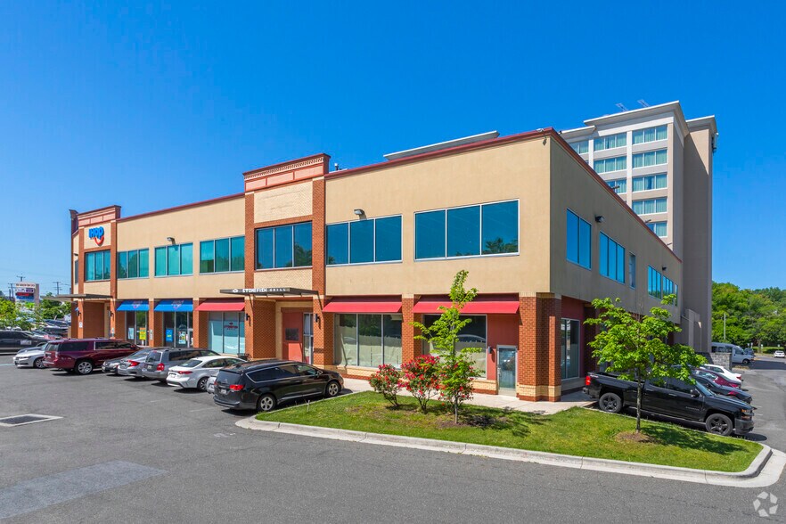 More Photos Of 8500 Annapolis Rd, New Carrollton Office For Sale