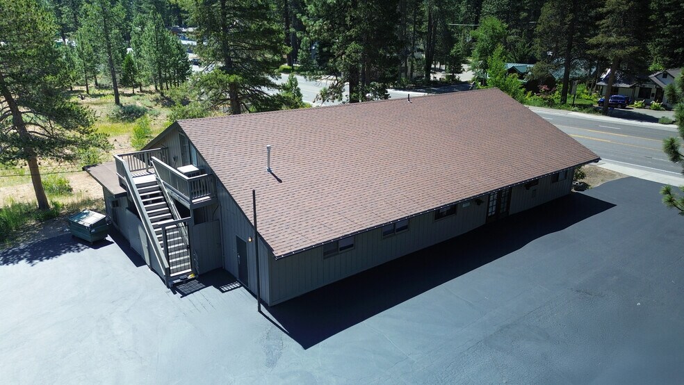 More Photos Of 807 Emerald Bay Rd, South Lake Tahoe Office For Sale