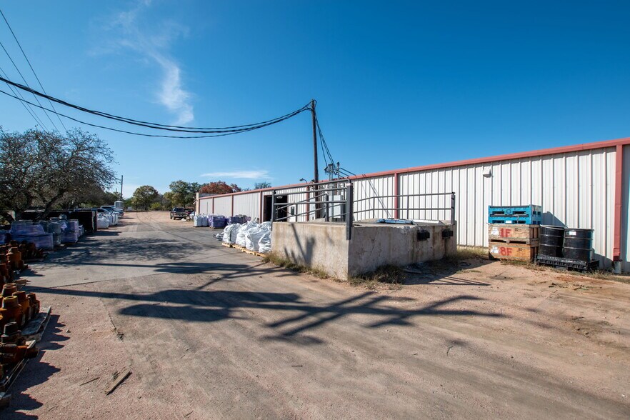 More Photos Of 20300 FM 963, Lampasas Unknown For Lease