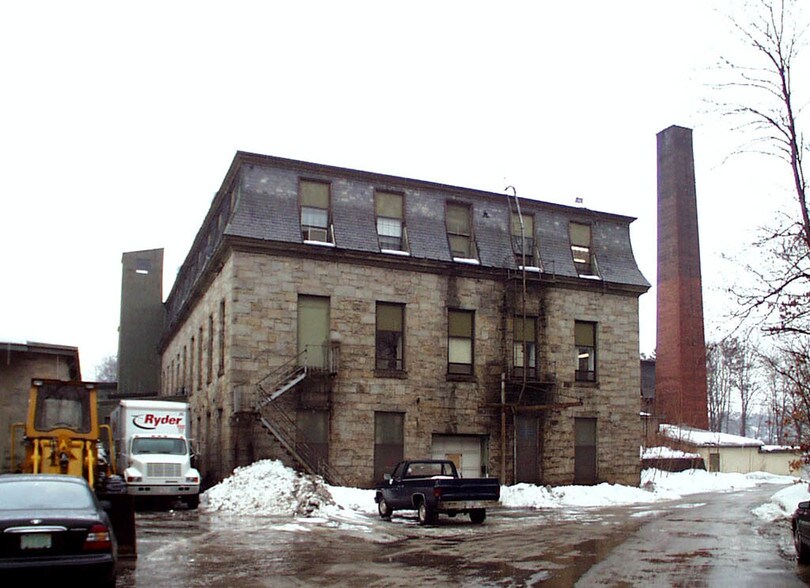 More Photos Of 30 Main St, Ashland Office For Lease