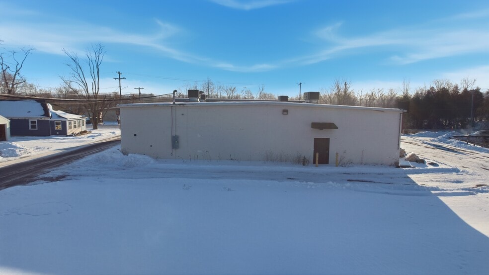 More Photos Of 260 Broadway, Whitehall Freestanding For Sale