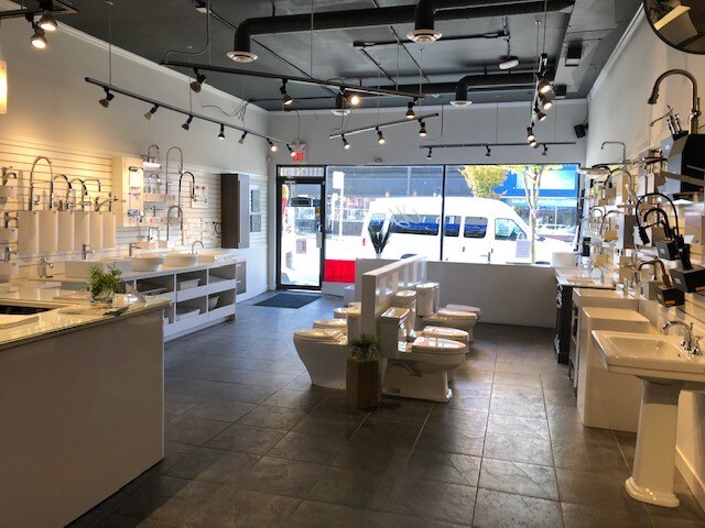 More Photos Of 3272-3278 Main St, Vancouver Storefront Retail Residential For Lease
