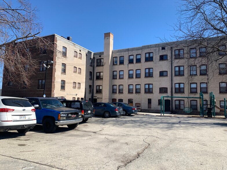 More Photos Of 130 Forest Ave, Fond Du Lac Apartments For Sale