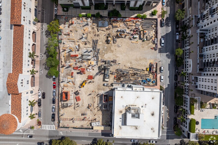 More Photos Of 4011 Salzedo St, Coral Gables Apartments For Lease