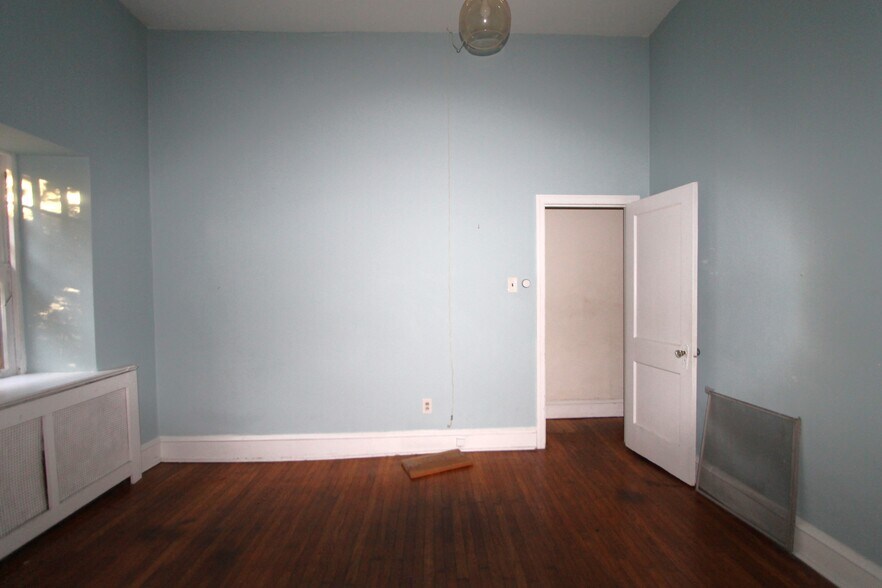 More Photos Of 5313 Baynton St, Philadelphia Apartments For Sale