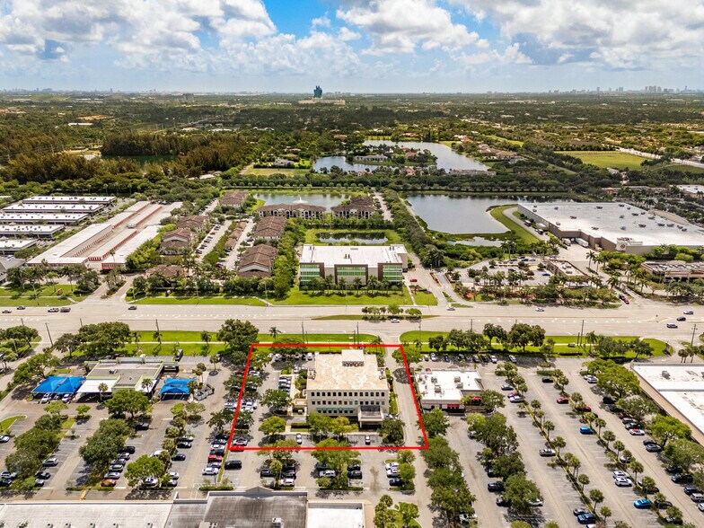 More Photos Of 5599 S University Dr, Davie Loft Creative Space For Sale