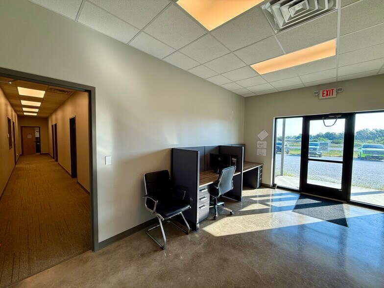 More Photos Of 5901 FM 920, Weatherford Warehouse For Sale