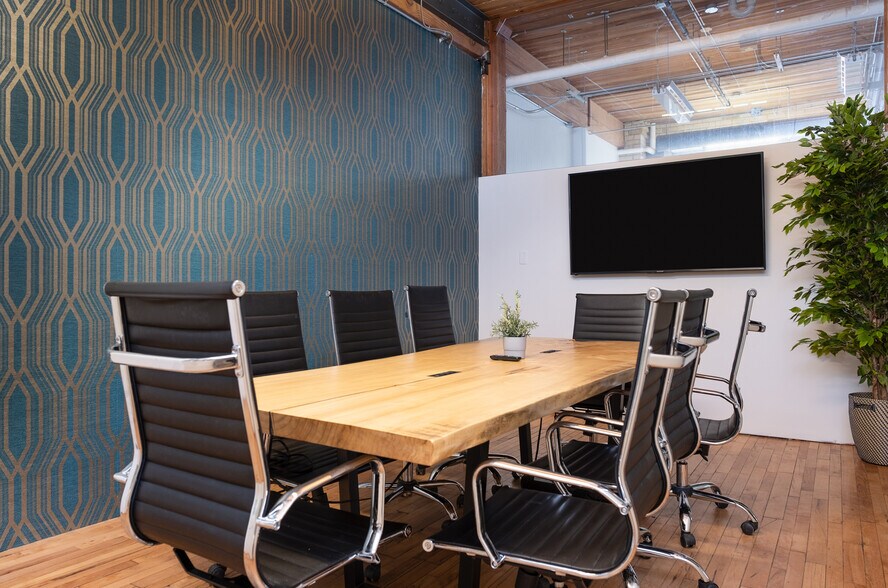 More Photos Of 215 Spadina Ave, Toronto Coworking Space