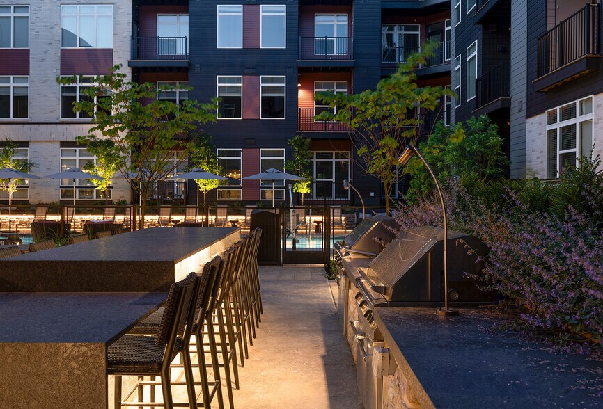 More Photos Of 400 W Swedesford Rd, Berwyn Apartments For Lease