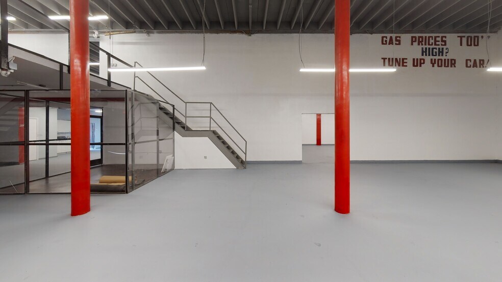 More Photos Of 4760 NW 17th Ave, Miami Warehouse For Sale