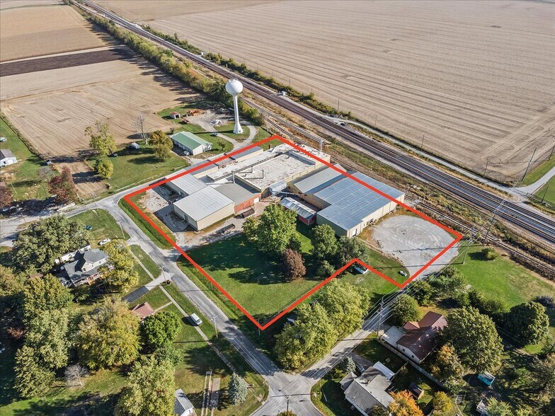 More Photos Of 115 E Mound St, Girard Industrial For Sale