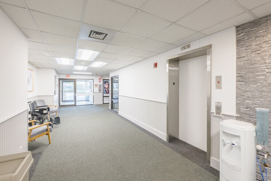 More Photos Of 390 Toll Gate Rd, Warwick Medical For Sale