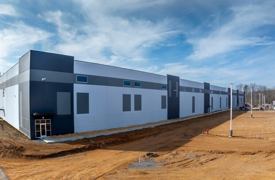 More Photos Of 4550 Cherokee Gateway Blvd, Mc Donald Industrial For Lease