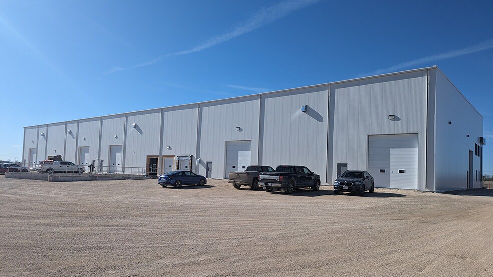 More Photos Of 725 Black Diamond blvd, Winnipeg Industrial For Lease